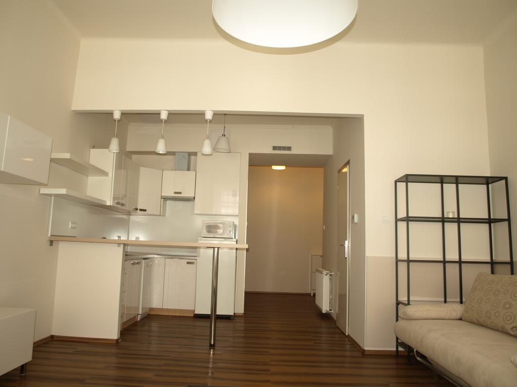 Apartamento Arany Janos Apartman Budapest Exterior foto